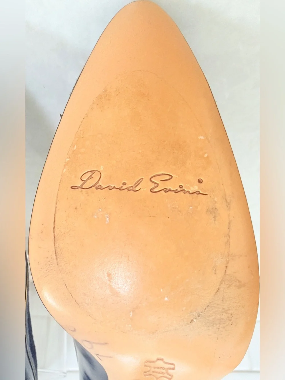 Vintage David Evins Italian Navy Leather & Suede 3” Mid Heel Pump EUC Size 10